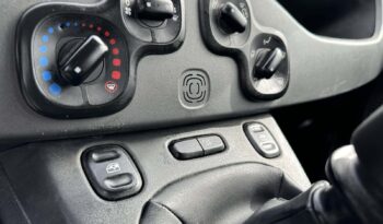 Fiat Panda 1.0 HYBRID CITY CROSS (EL887) full