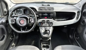 Fiat Panda 1.0 HYBRID CITY CROSS (EL887) full
