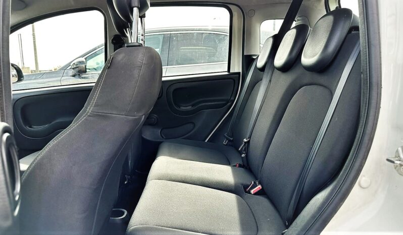 Fiat Panda 1.0 HYBRID CITY CROSS (EL887) full